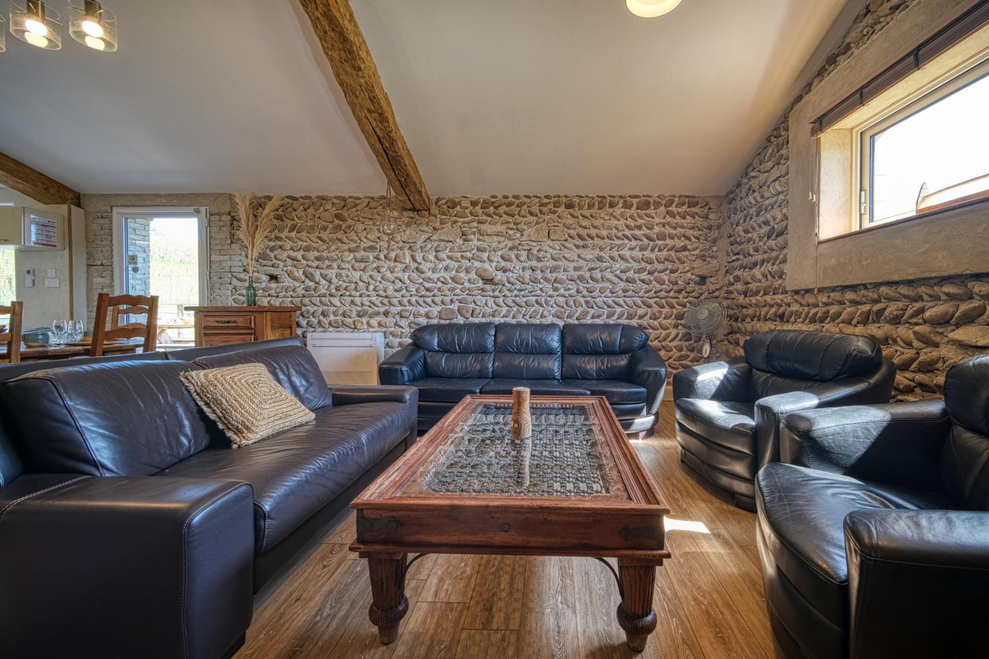 Maison Michonieres - Gite 3 Etoiles - 8 Personnes Miribel  Buitenkant foto