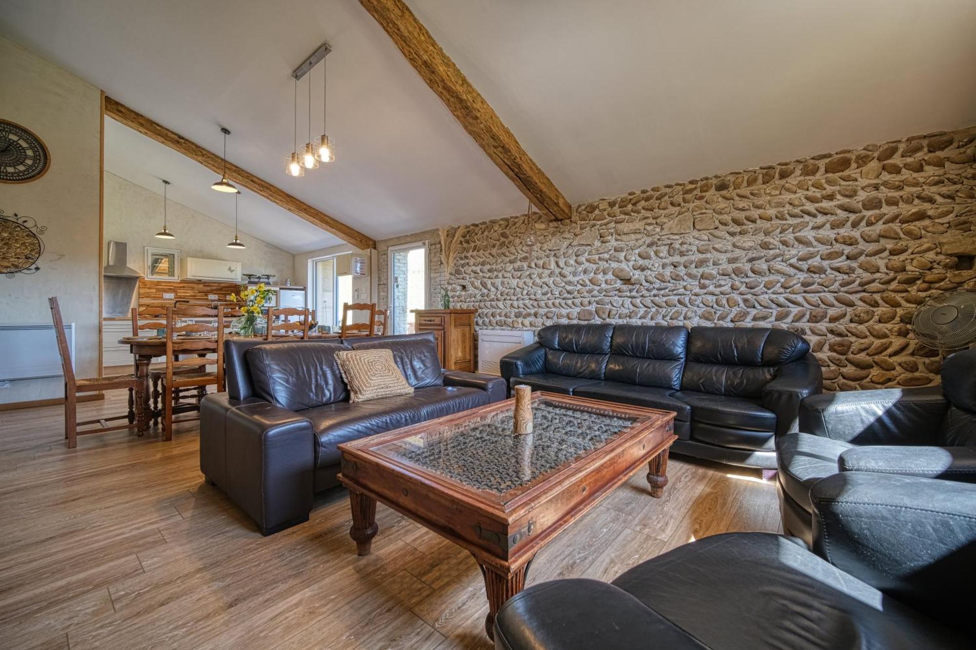 Maison Michonieres - Gite 3 Etoiles - 8 Personnes Miribel  Buitenkant foto