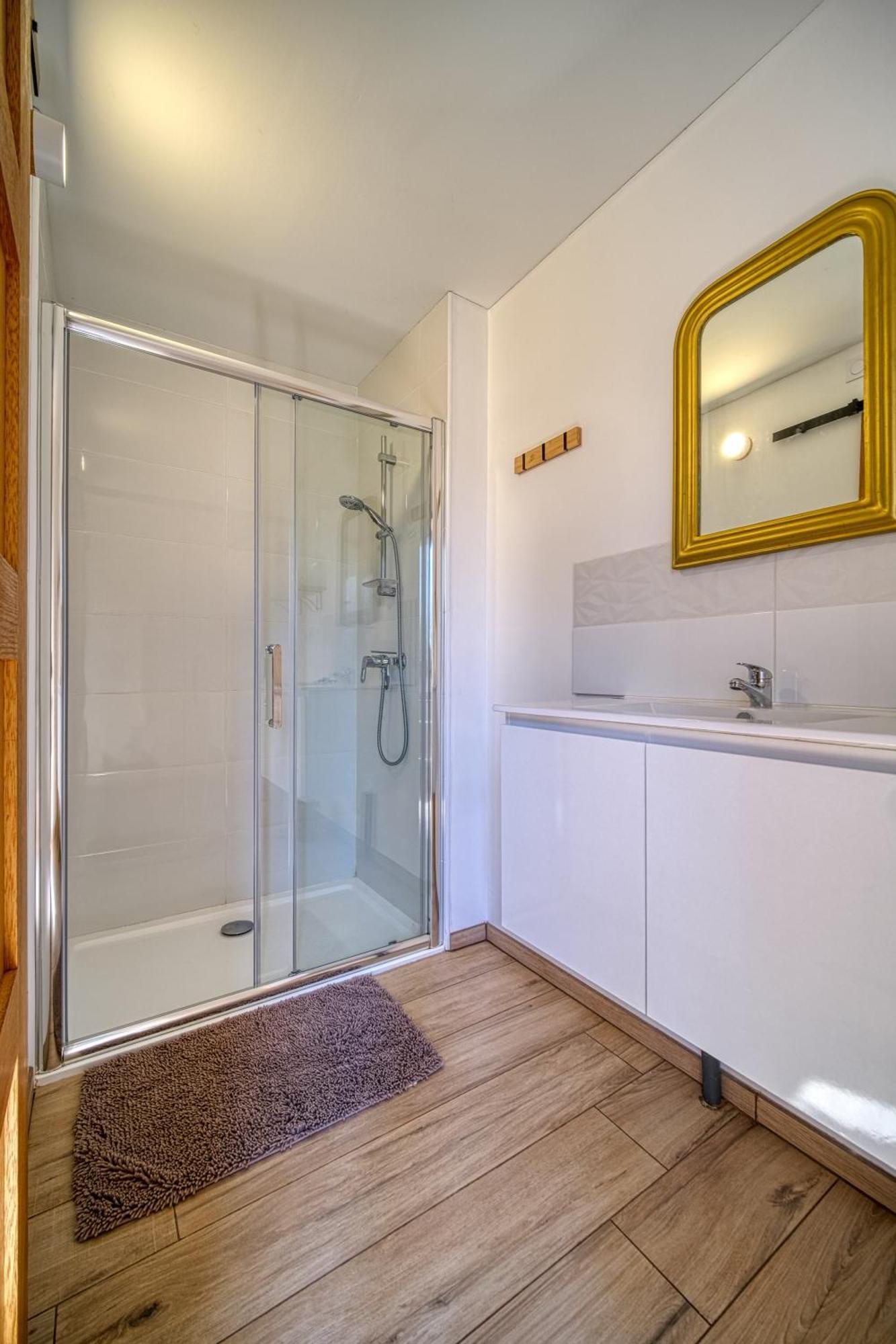 Maison Michonieres - Gite 3 Etoiles - 8 Personnes Miribel  Buitenkant foto
